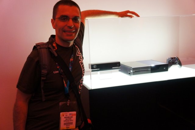 Ps4 vs Xbox One: prime sensazioni sui nuovi pad - Immagine 4
