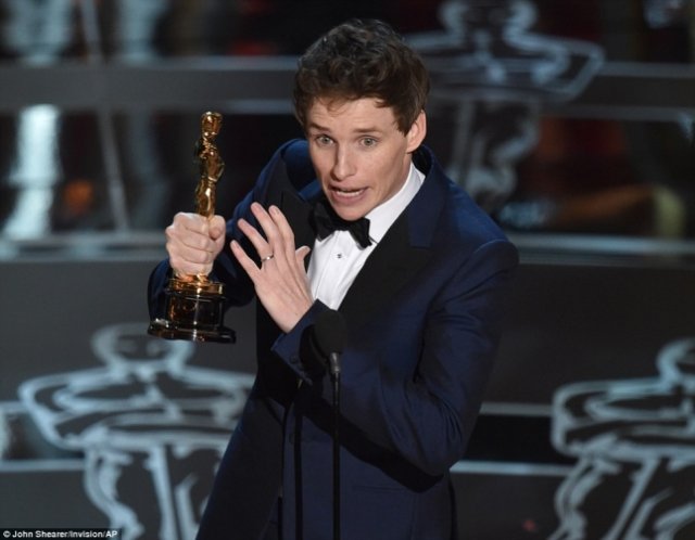 Eddie Redmayne: prima e dopo l'Oscar - Immagine 2