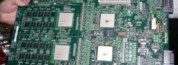 IBM non molla le console