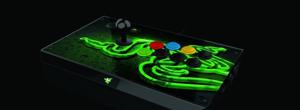 Razer lancia l'Atrox Arcade Stick