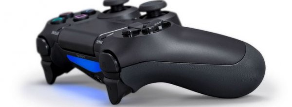 PS4 è arrivata nei negozi americani
