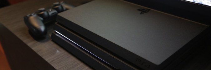 Le vendite di PS4 Pro vanno meglio del previsto