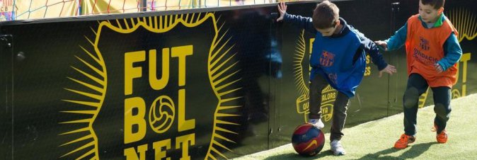Konami e Barcelona Foundation porteranno il progetto FutbolNet in Indonesia