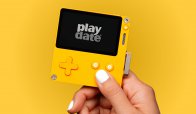 Ecco la Playdate, la nuova console portatile...a manovella