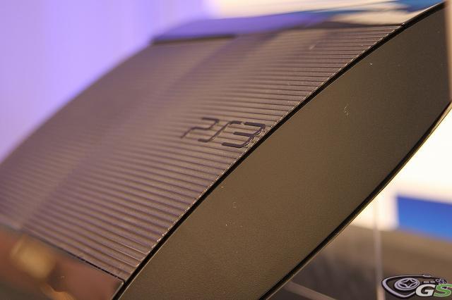 PlayStation 3 super-slim - Immagine 65670