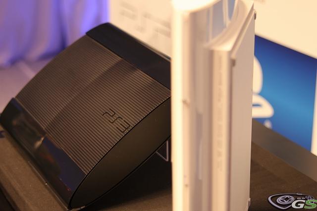 PlayStation 3 super-slim - Immagine 65677