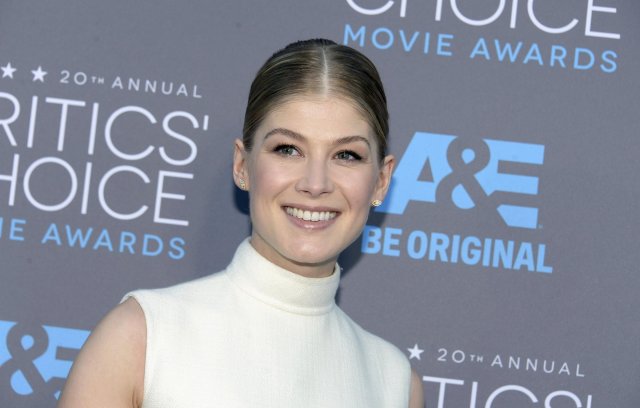 Rosamund Pike - Immagine 14 di 50