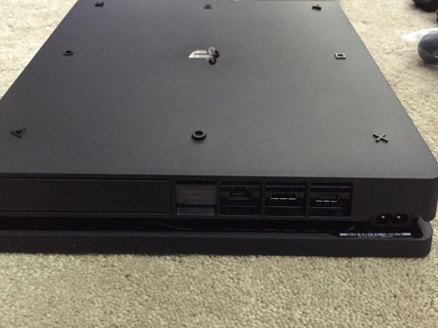 PlayStation 4 Slim - Immagine 191108